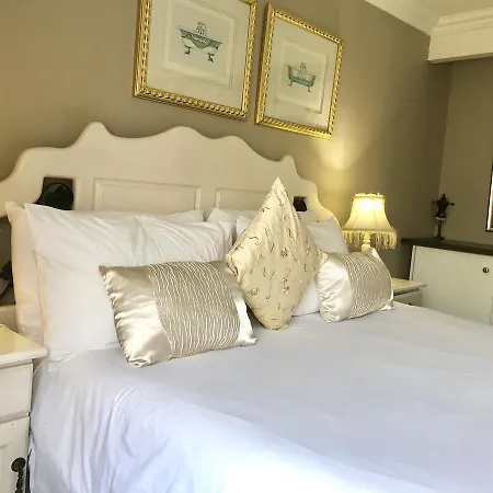 Hill Street Manor