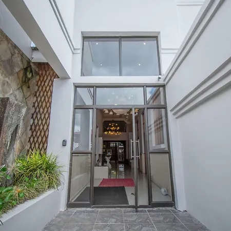 Hill Street Manor *